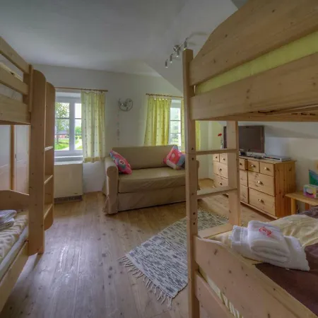 Haus Steinhof Dom wakacyjny St. Lorenzen ob Murau